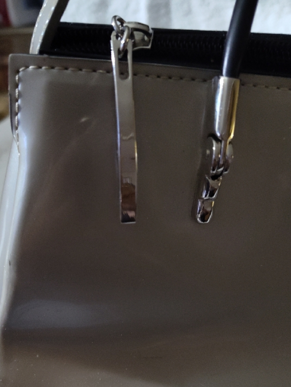 Beijo Gray And Black Shoulder Bag - Picture 2 of 5